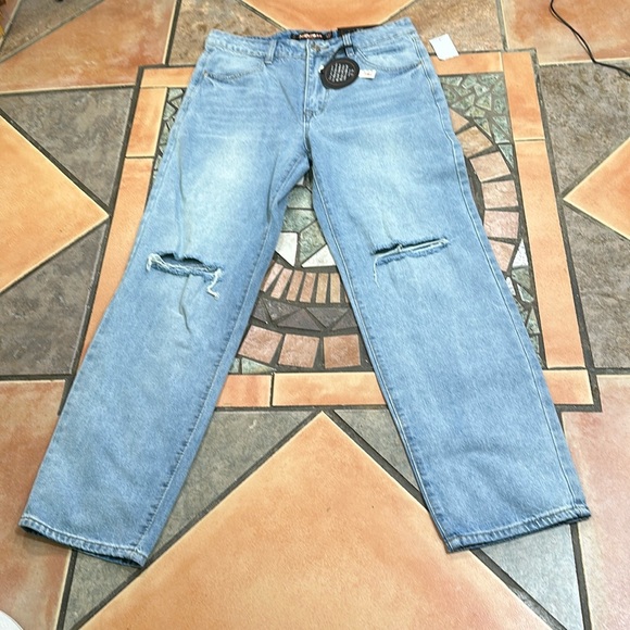 Dollhouse Denim - dollhouse Dad Jeans